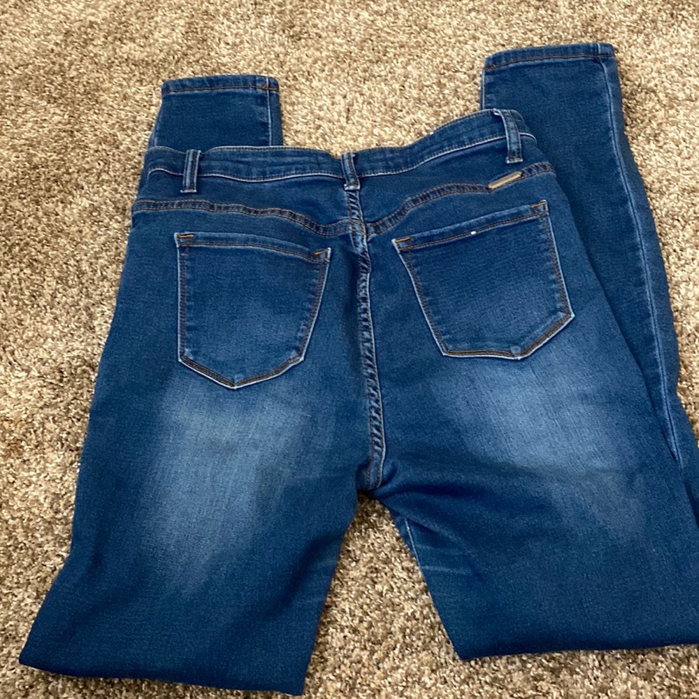 KanCan 28 skinny jean dark wash simple pocket